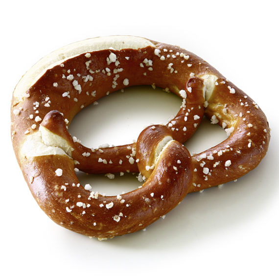 7532_Bretzel con sal